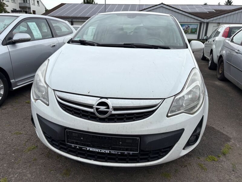 Weiß Gebraucht 2012 Opel Corsa Limousine | 1.450 € (Superpreis) - Bild 1/4