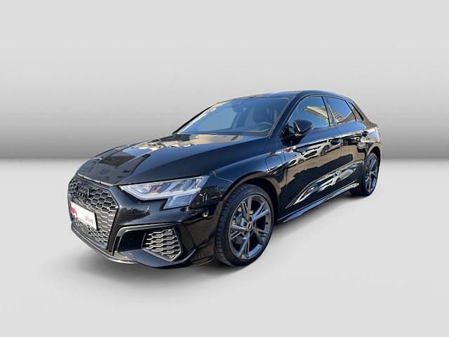 Gebraucht Audi A3 Sportback e-tron S-Line 204 PS (150 kW) 2023 Mythosschwarz metallic Kleinwagen