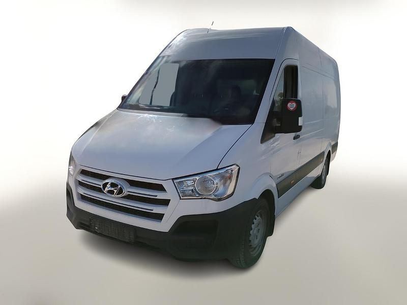 Creamy weiß Gebraucht 2017 Hyundai H 350 Van | 15.469 € (Guter Preis) - Bild 1/4