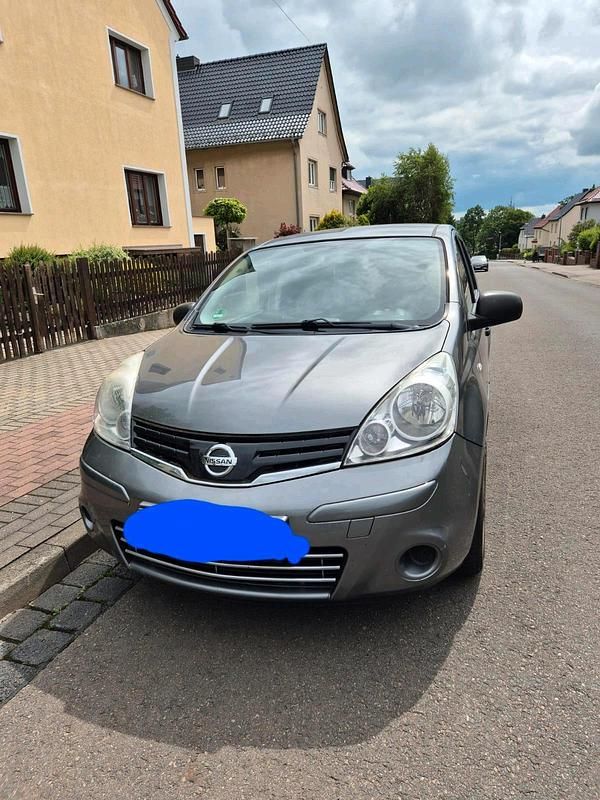 Gebraucht Nissan Note I-Way 88 PS (64 kW) 2011 Silber Kleinwagen