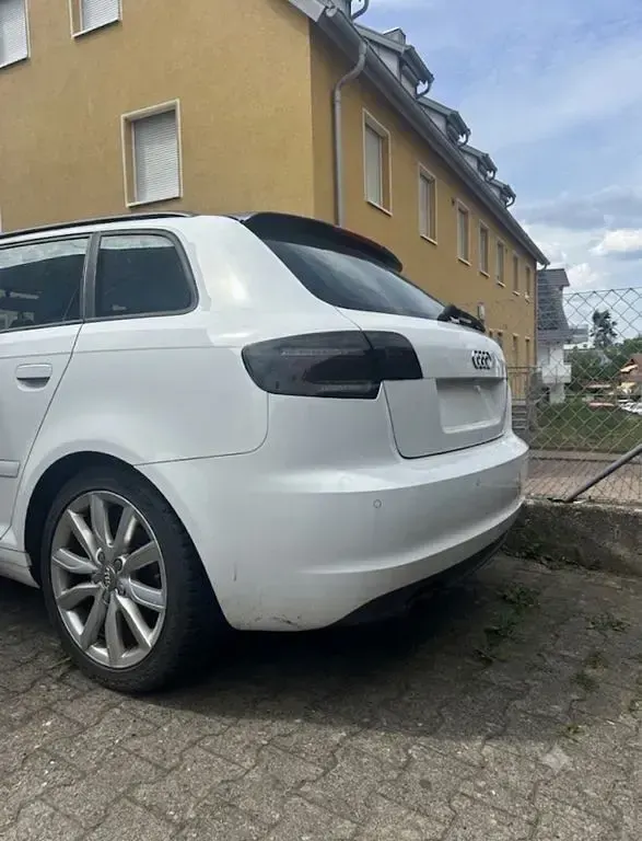 Gebraucht Audi A3 S-Line 160 PS (117 kW) 2010 Weiß Kleinwagen