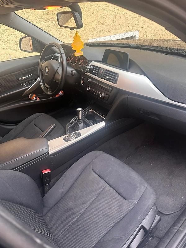 Gebraucht BMW 316 116 PS (85 kW) 2012 Kombi