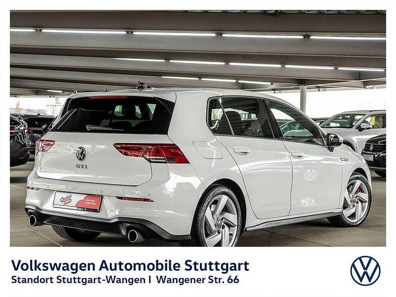 Gebraucht VW Golf VIII GTI 245 PS (180 kW) 2023 Weiß Limousine