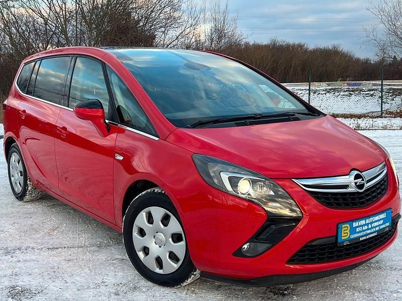 Gebraucht Opel Zafira Tourer Innovation 136 PS (100 kW) 2013 Rot Van / Kleinbus