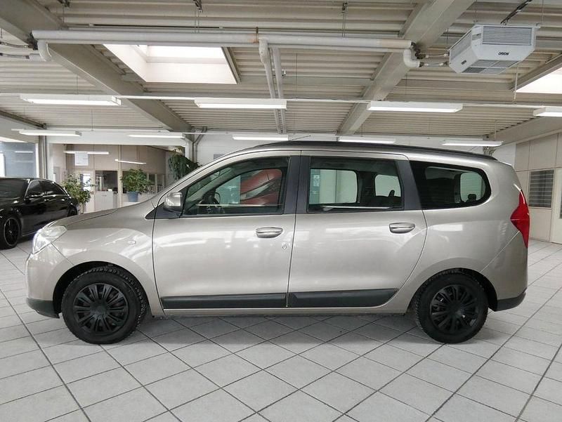 Gebraucht Dacia Lodgy Lauréate 83 PS (61 kW) 2012 Beige Van / Kleinbus