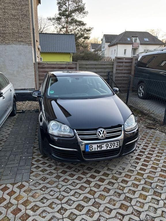 Gebraucht VW Jetta Comfortline 150 PS (110 kW) 2005 Schwarz Limousine
