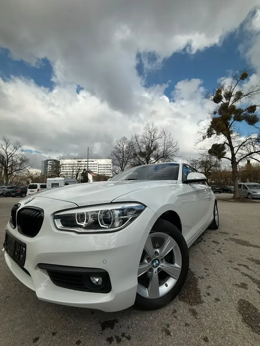Gebraucht BMW 120 184 PS (135 kW) 2017 Weiß Kleinwagen
