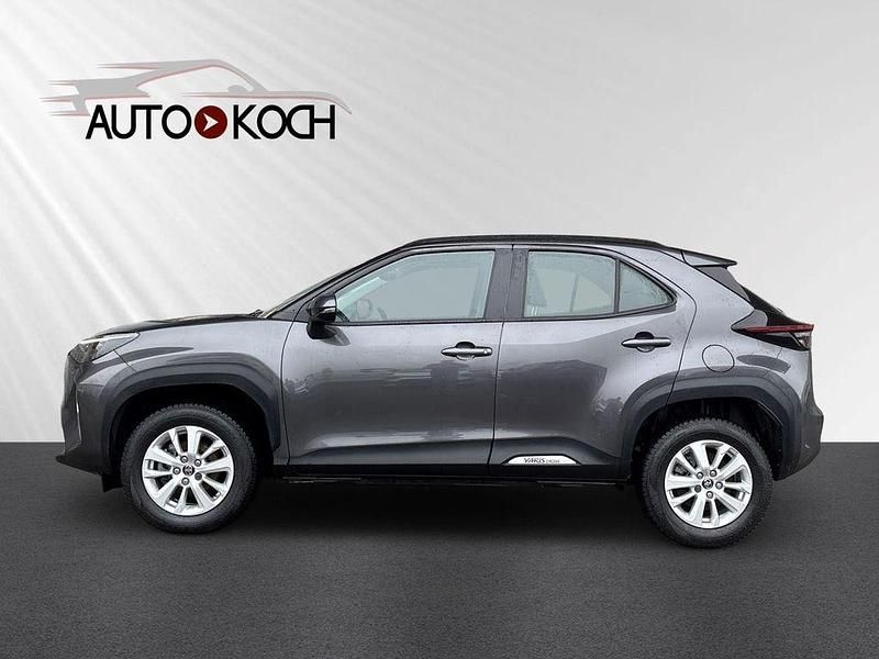Gebraucht Toyota Yaris Cross Comfort 116 PS (85 kW) 2024 Grau SUV