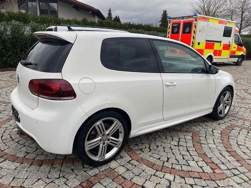 Gebraucht VW Golf VII R 256 PS (188 kW) 2012 Weiß Limousine