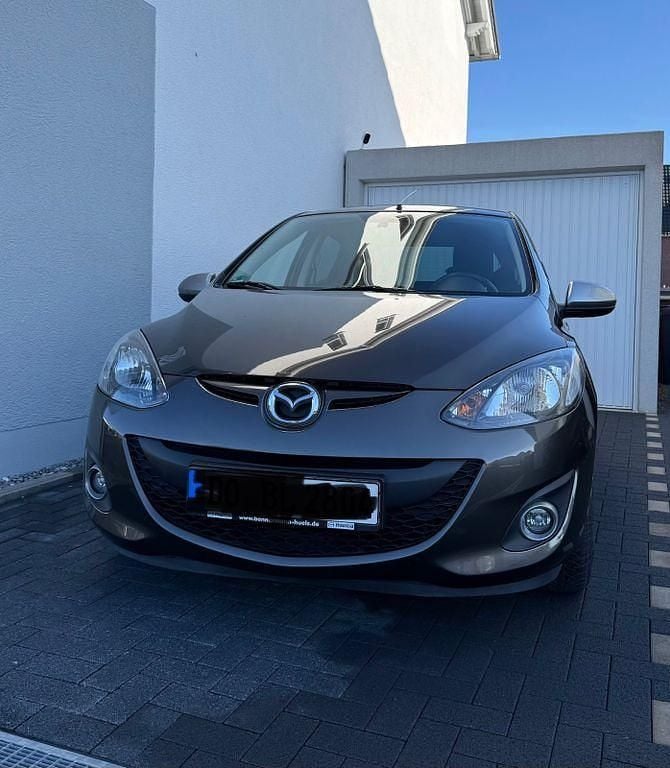 Gebraucht Mazda 2 Sendo 84 PS (61 kW) 2014 Braun Kleinwagen