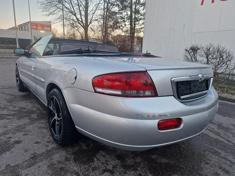 Gebraucht Chrysler Sebring Cabriolet 203 PS (149 kW) 2001 Grau Cabrio