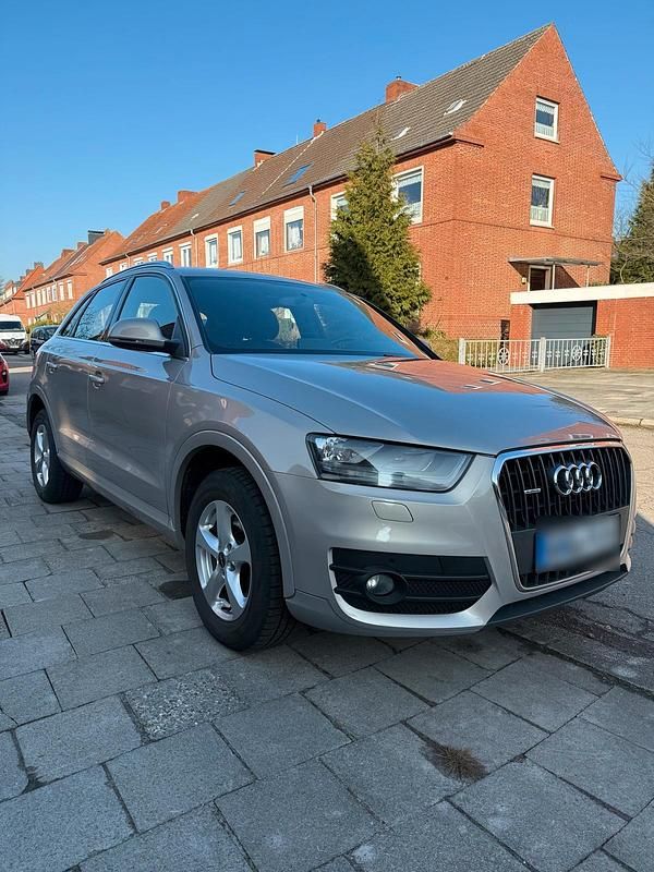 Gebraucht Audi Q3 170 PS (125 kW) 2011 Gold SUV