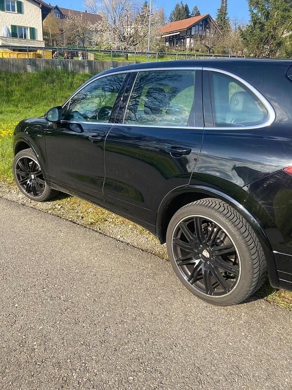 Usata Porsche Cayenne 2016 Nero SUV