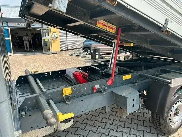 Gebraucht Renault Master 131 PS (96 kW) 2022 Grau Van / Kleinbus