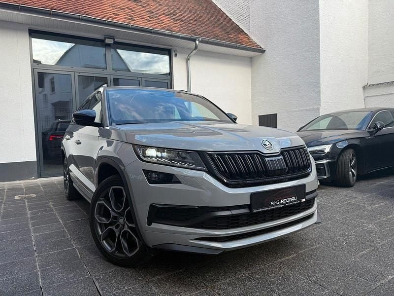 Grau Gebraucht 2019 Skoda Kodiaq RS SUV | 29.999 € (Guter Preis) - Bild 1/4