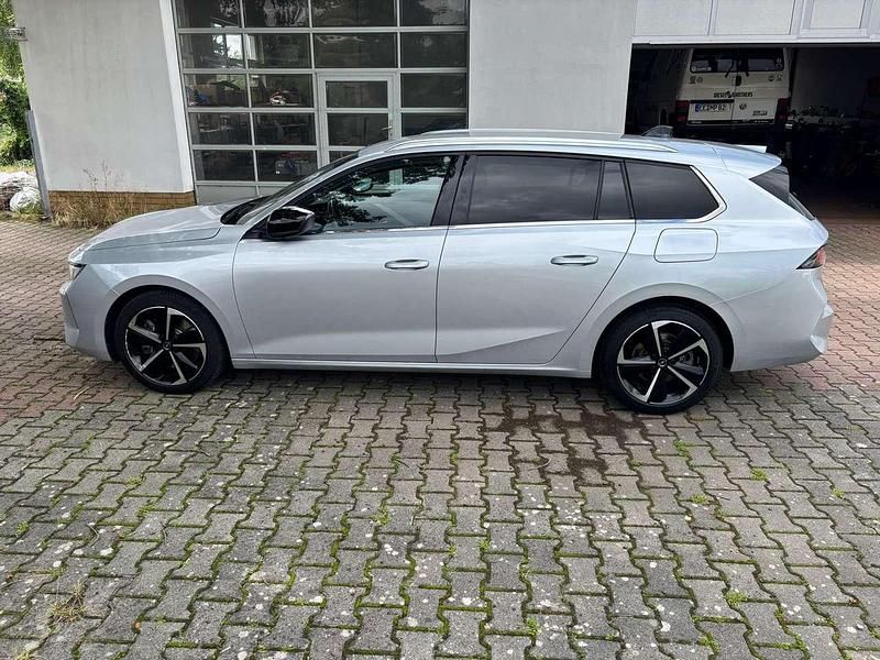 Używany Opel Astra Elegance 150 KM (110 kW) 2022 Srebrny Kombi