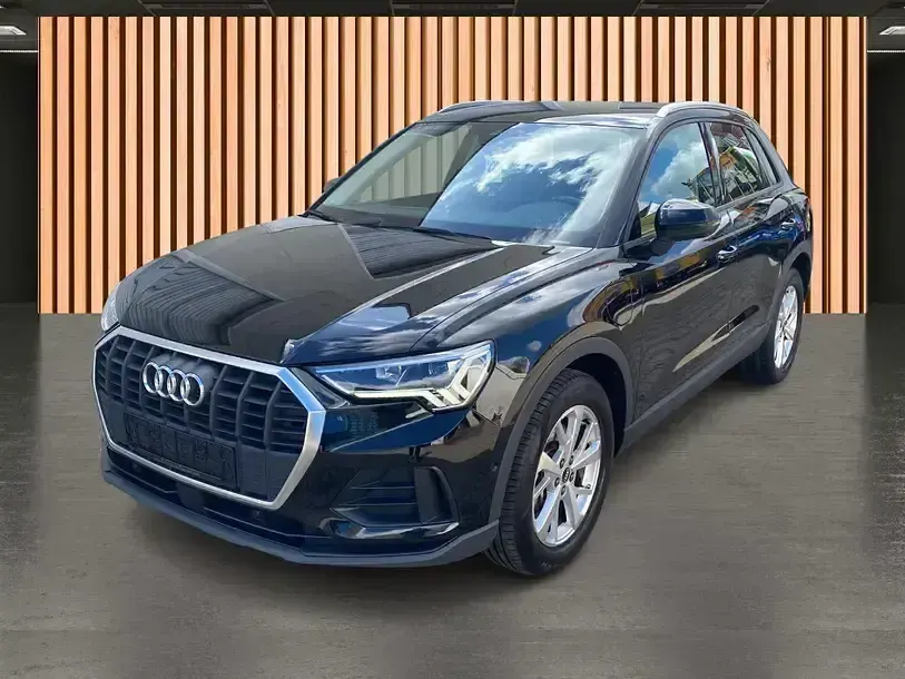 Gebraucht Audi Q3 Ambiente 150 PS (110 kW) 2021 Schwarz SUV