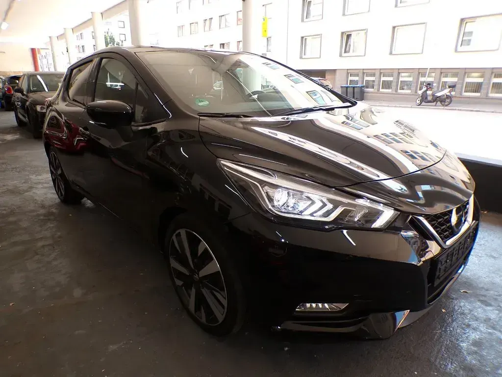 Gebraucht Nissan Micra Tekna 101 PS (74 kW) 2019 Schwarz Kleinwagen