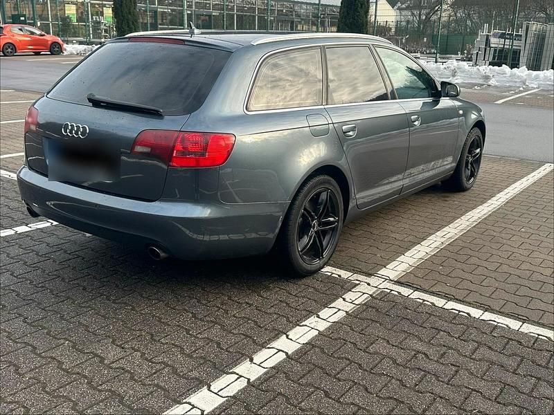 Gebraucht Audi A6 170 PS (125 kW) 2006 Grün Kombi
