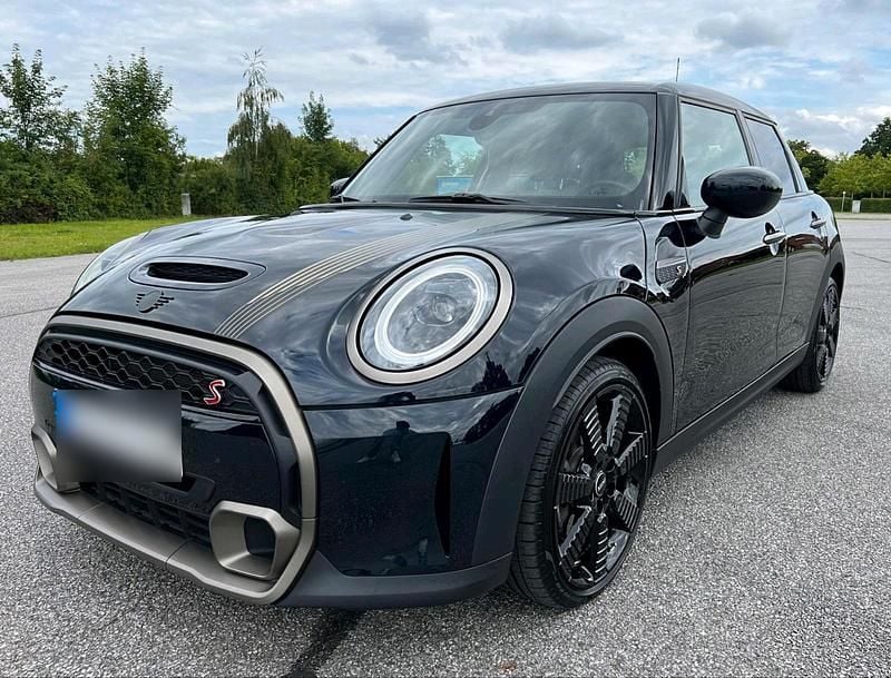 Second-hand Mini Cooper S Resolute Edition 178 CP (130 kW) 2023 Albastru Hatchback