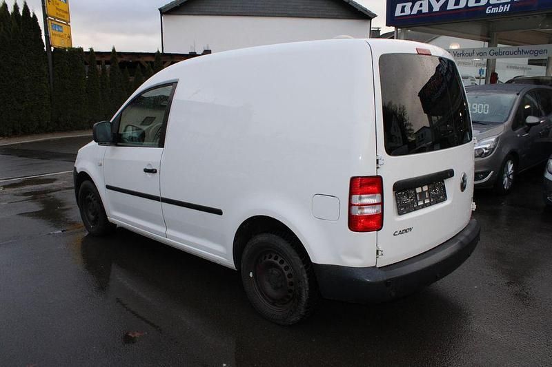 Gebraucht VW Caddy 75 PS (55 kW) 2012 Weiß Van / Kleinbus