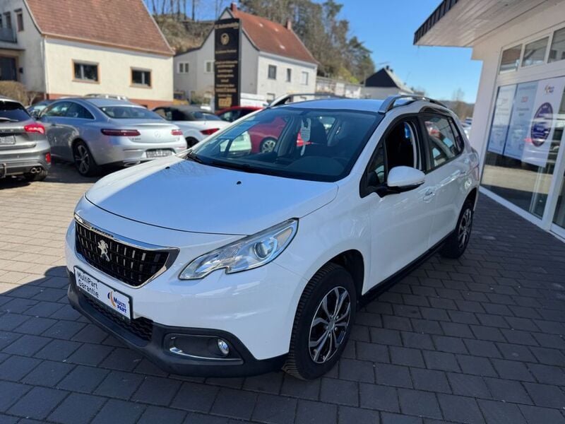 Weiß Gebraucht 2016 Peugeot 2008 Active SUV | 8.990 € (Fairer Preis) - Bild 1/4