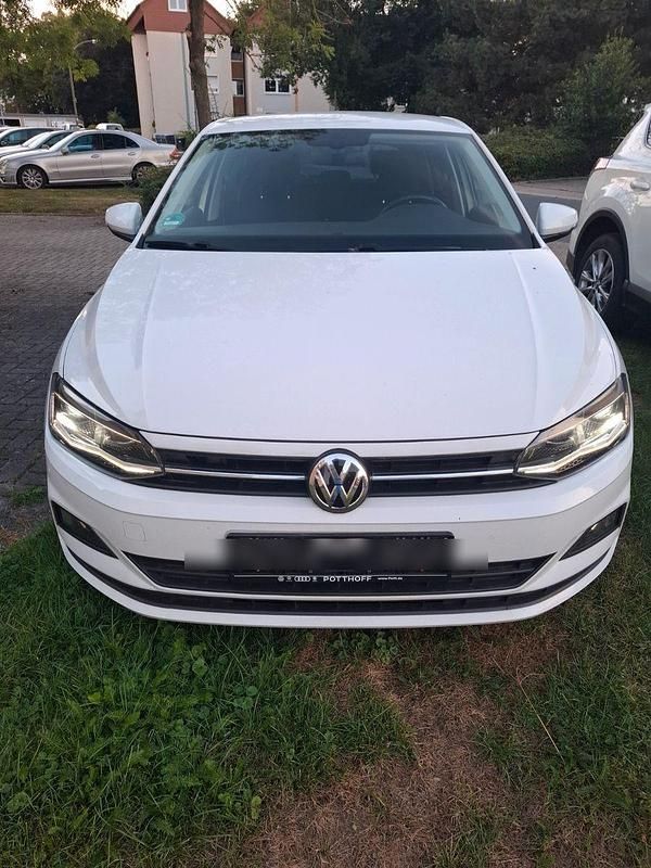 Weiß Gebraucht 2018 VW Polo Join Kleinwagen | 10.900 € (Fairer Preis) - Bild 1/4