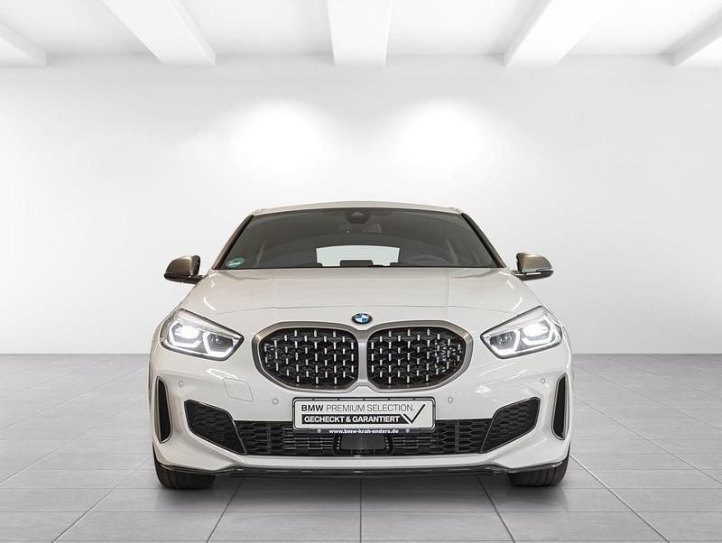 Gebraucht BMW M135 Performance 306 PS (225 kW) 2024 Weiß Kleinwagen