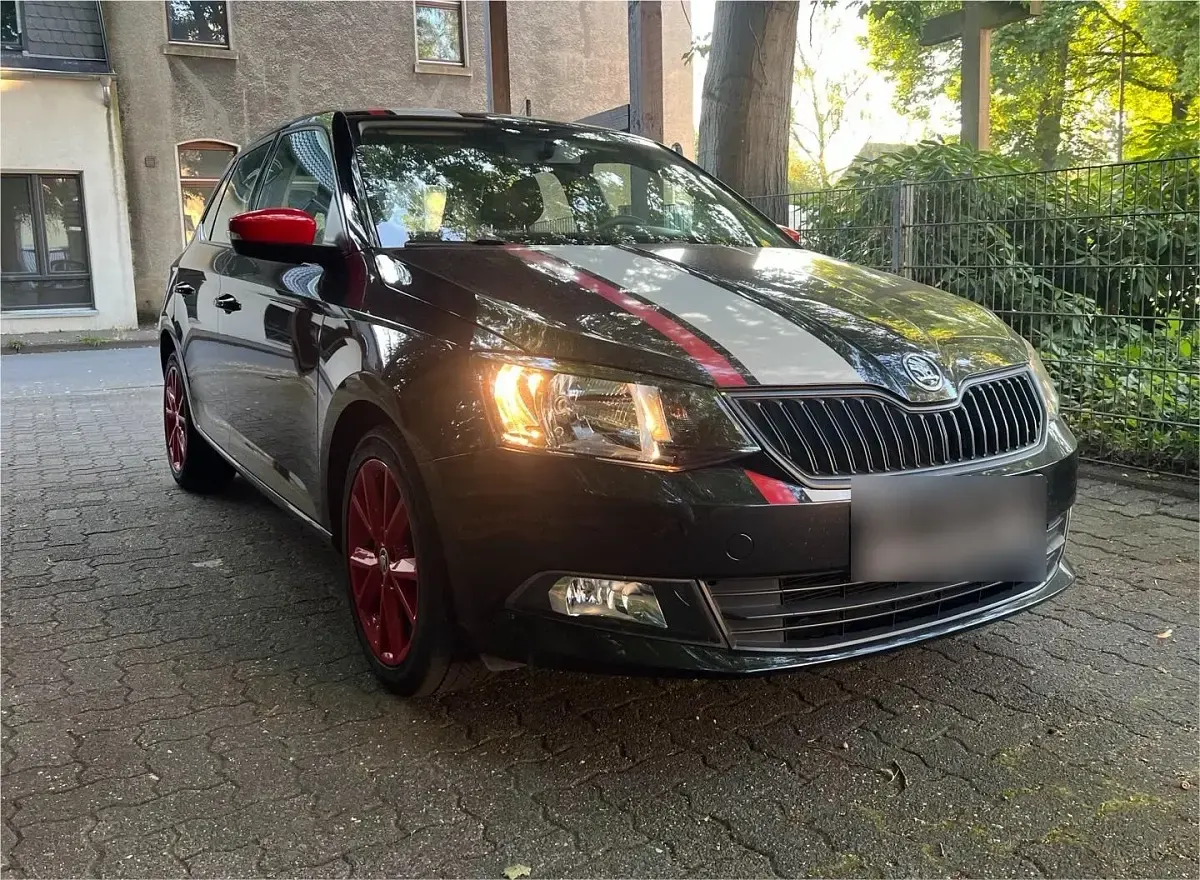 Gebraucht Skoda Fabia 60 PS (44 kW) 2016 Schwarz Kleinwagen