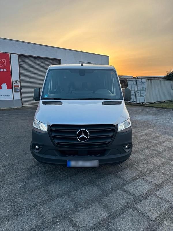 Gebraucht Mercedes Sprinter 163 PS (119 kW) 2018 Silber Van