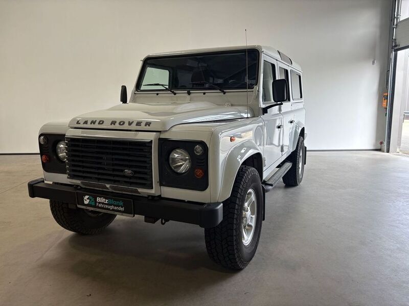 Weiß Gebraucht 2013 Land Rover Defender SUV | 49.990 € (Teuer) - Bild 1/4