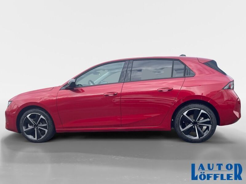 Gebraucht Opel Astra Enjoy 131 PS (96 kW) 2024 Peperoncino rot Limousine