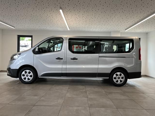 Neu Renault Trafic 150 PS (110 kW) 2025 Komet grau (grau) Van / Kleinbus