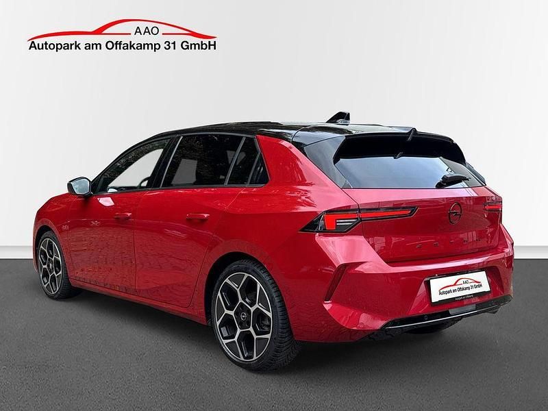 Gebraucht Opel Astra Ultimate 131 PS (96 kW) 2024 Kardio rot Limousine