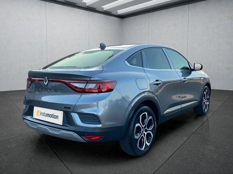 Gebraucht Renault Arkana 143 PS (105 kW) 2023 Grau SUV