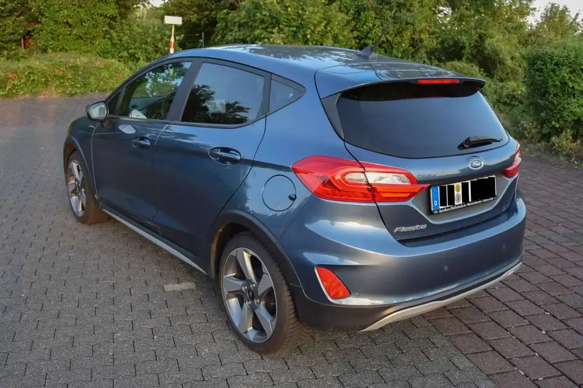 Gebraucht Ford Fiesta S 86 PS (63 kW) 2019 Blau Kleinwagen