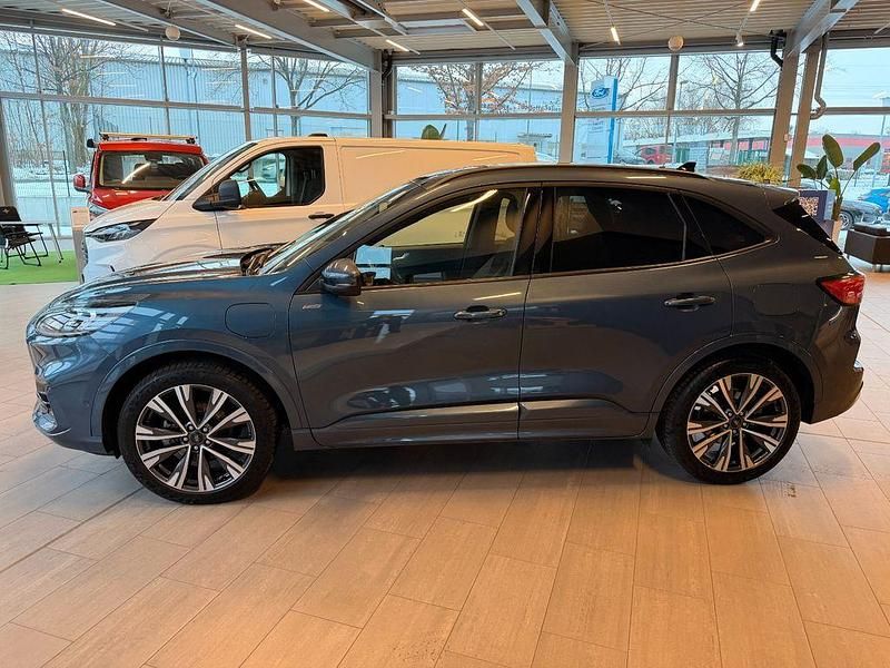 Blau Gebraucht 2022 Ford Kuga ST-Line X SUV | 25.990 € (Fairer Preis) - Bild 1/4