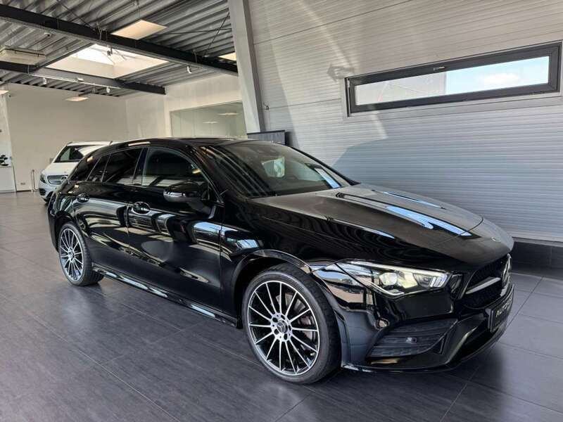 Nachtschwarz Gebraucht 2020 Mercedes CLA250e AMG Limousine | 24.890 € (Superpreis) - Bild 1/4