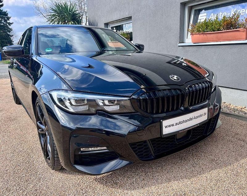 Gebraucht BMW 320 M Sport 190 PS (139 kW) 2021 Schwarz Limousine