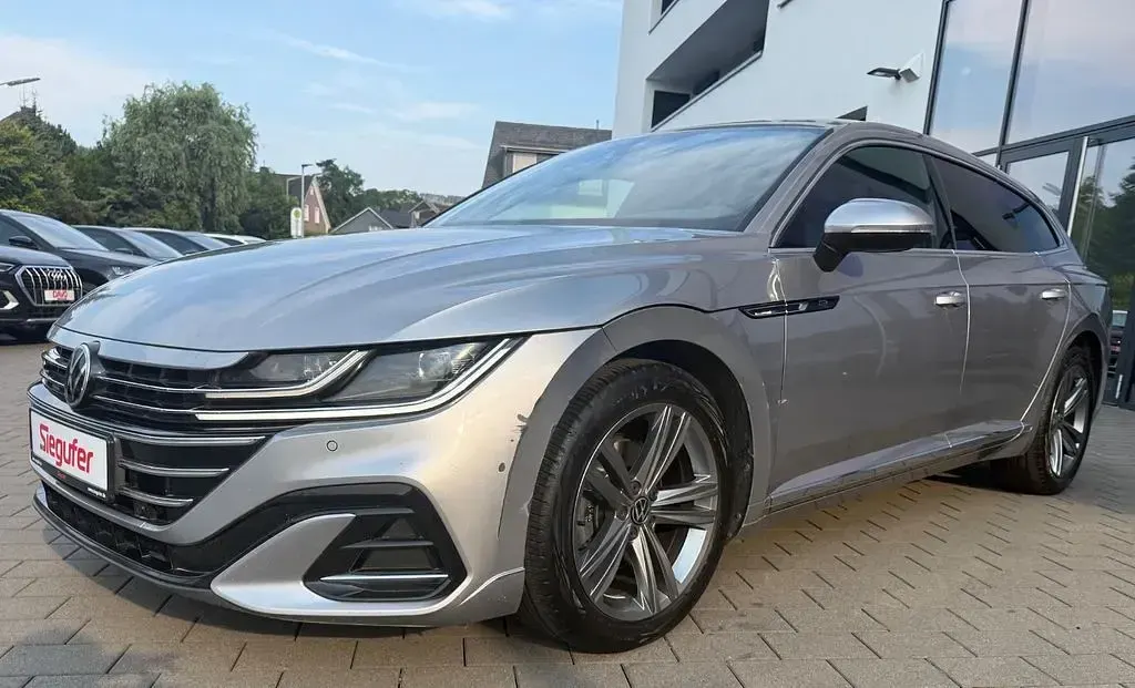 Gebraucht VW Arteon R-line 200 PS (147 kW) 2023 Silber Limousine