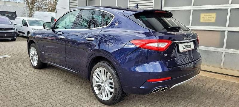 Gebraucht Maserati Levante GranLusso 349 PS (256 kW) 2019 Blau SUV