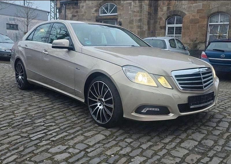 Gebraucht Mercedes 350 231 PS (169 kW) 2010 Beige Limousine