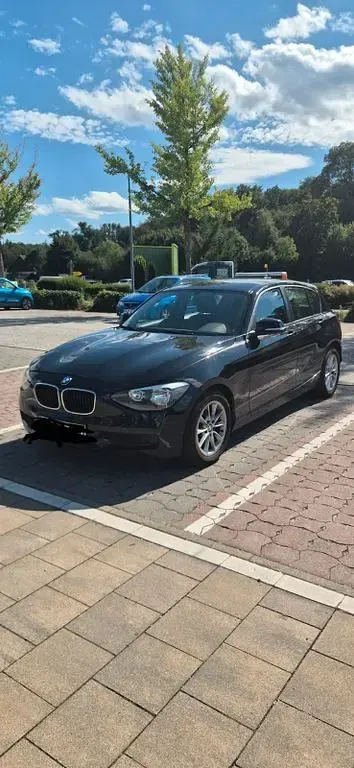 Gebraucht BMW 114 106 PS (77 kW) 2013 Schwarz Kleinwagen