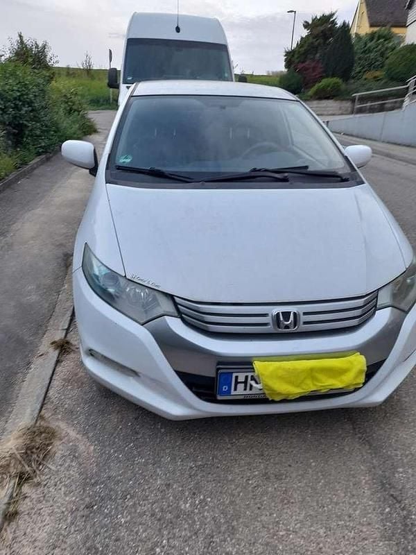 Weiß Gebraucht 2010 Honda Insight Limousine | 6.200 € (Fairer Preis) - Bild 1/4