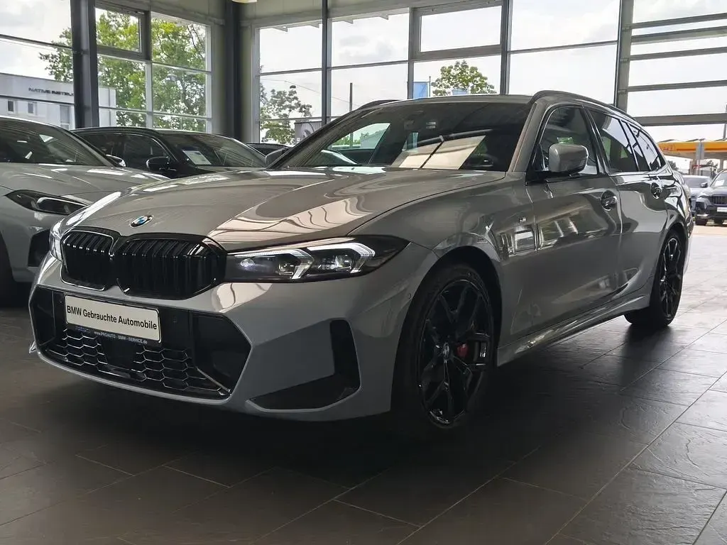 Gebraucht BMW 320 M Sport 190 PS (139 kW) 2026 Brooklyn grau Kombi