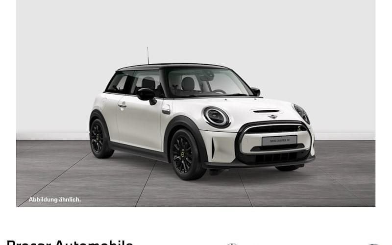 Weiß Gebraucht 2023 Mini Cooper SE Classic Kleinwagen | 19.480 € (Fairer Preis) - Bild 1/4