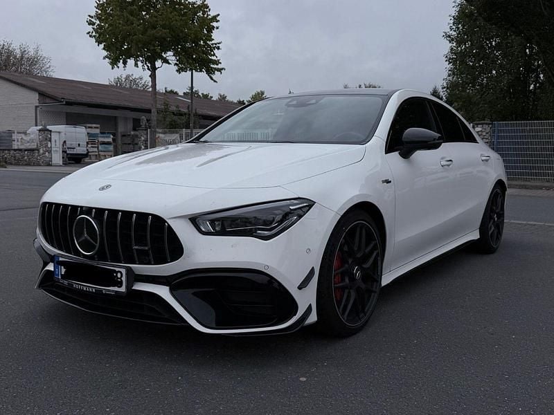 Weiß Gebraucht 2020 Mercedes CLA45 AMG AMG Coupé | 44.000 € (Guter Preis) - Bild 1/4