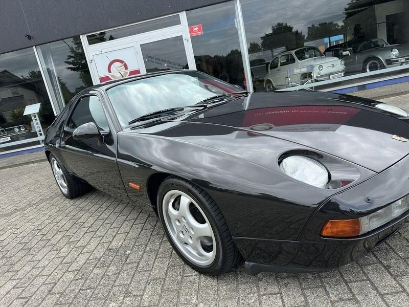 Gebraucht Porsche 928 349 PS (256 kW) 1993 Schwarzperlcolor (metallic) Coupé