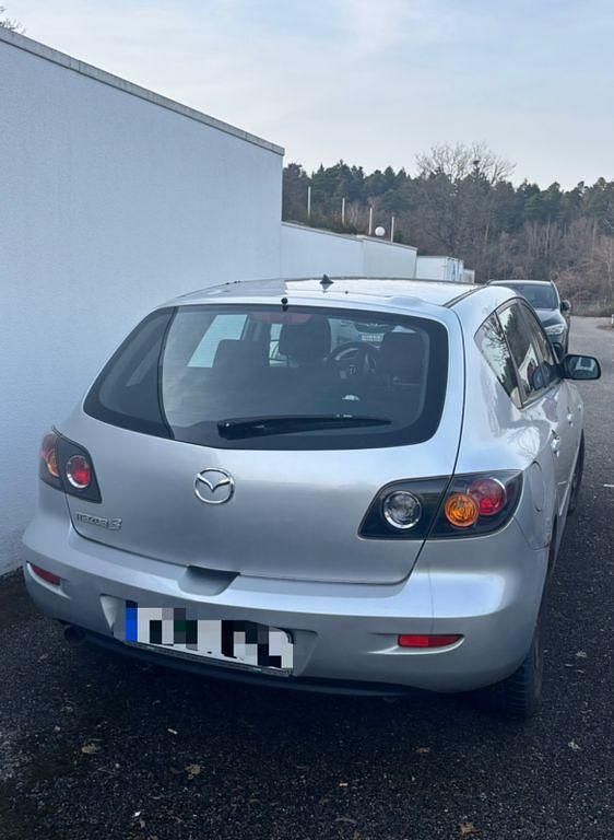 Gebraucht Mazda 3 Comfort 105 PS (77 kW) 2005 Silber Kleinwagen