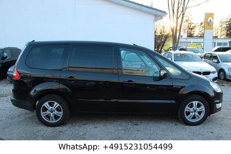 Gebraucht Ford Galaxy Trend 145 PS (106 kW) 2010 Schwarz Van / Kleinbus